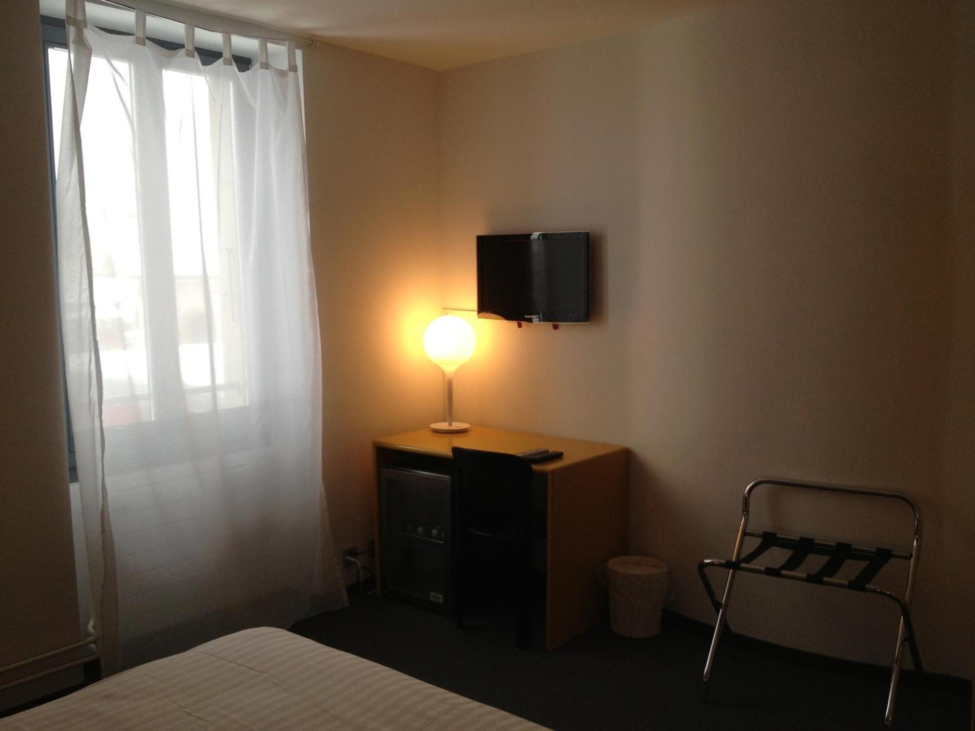 Au Boeuf Rouge Hotell Crassier Exteriör bild